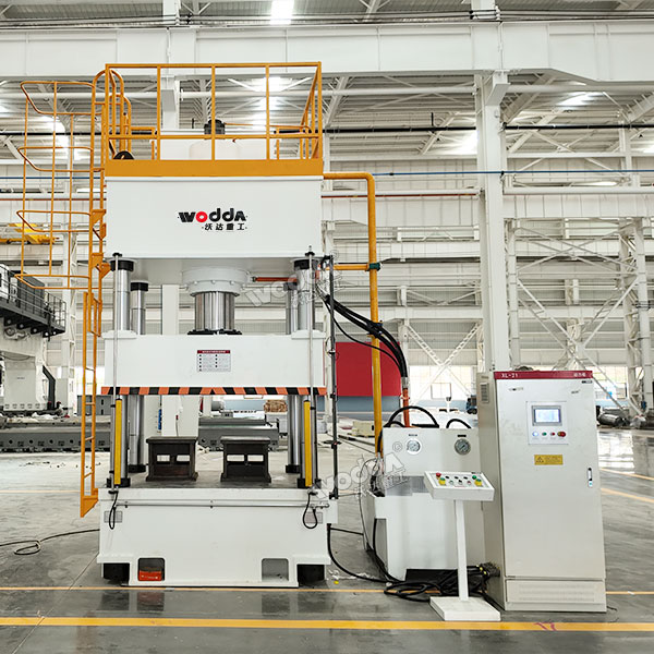 315噸四柱液壓機(jī) 315噸四柱液壓機(jī)