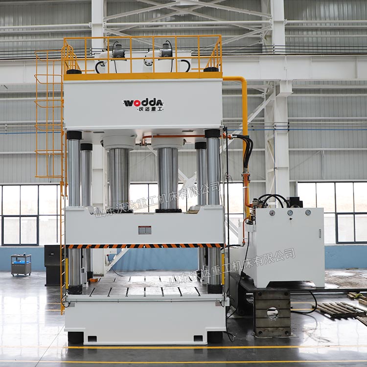 四柱式復(fù)合材料成型液壓機 四柱式復(fù)合材料成型液壓機